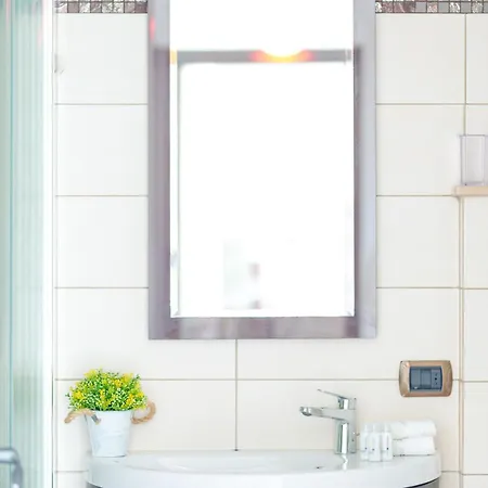 Portofino - Near The Sea, Pool -tennis - Wifi