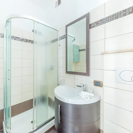 Apartman Portofino - Near The Sea, Pool -tennis - Wifi Rapallo