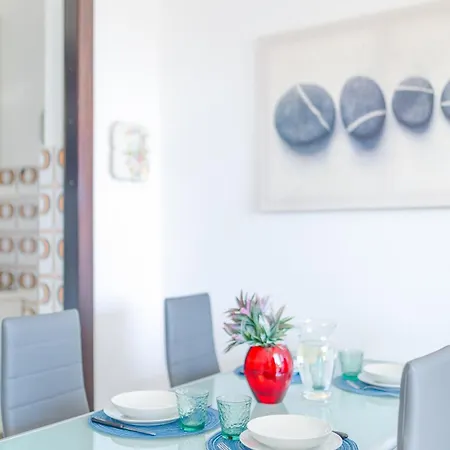 Apartment Portofino - Near The Sea, Pool -tennis - Wifi *